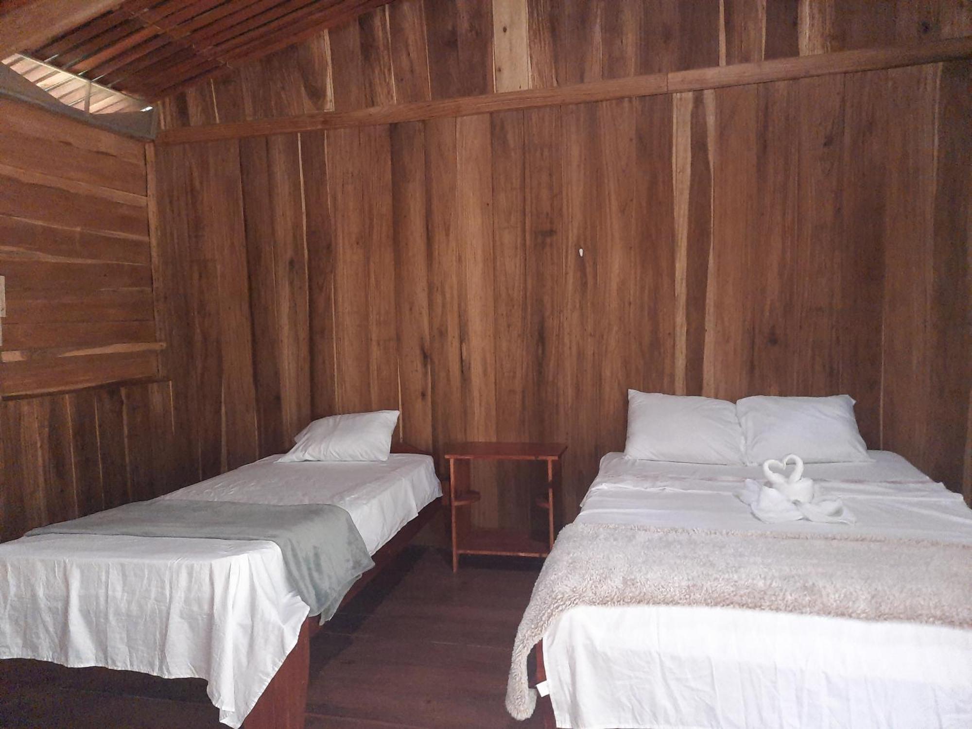 Oski Lodge, Rain Forest Rincon De La Vieja Bed & Breakfast